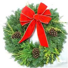 Fresh Traditional Holiday Wreath