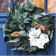 Winter Splendor Poinsettia Wreath